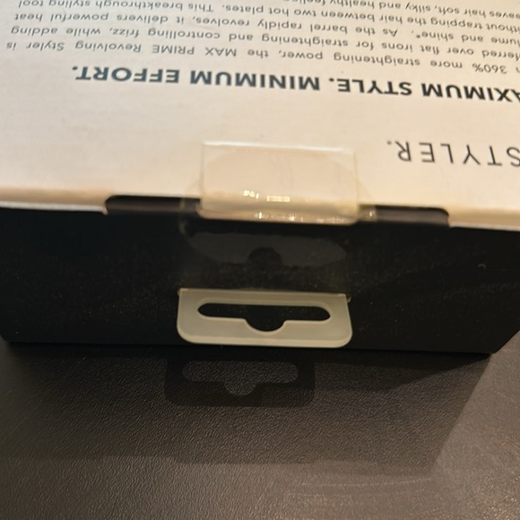 IN STYLER MAX PRIME 1.5 “ Revolving Styler with 2 way barrel. - Picture 7 of 13